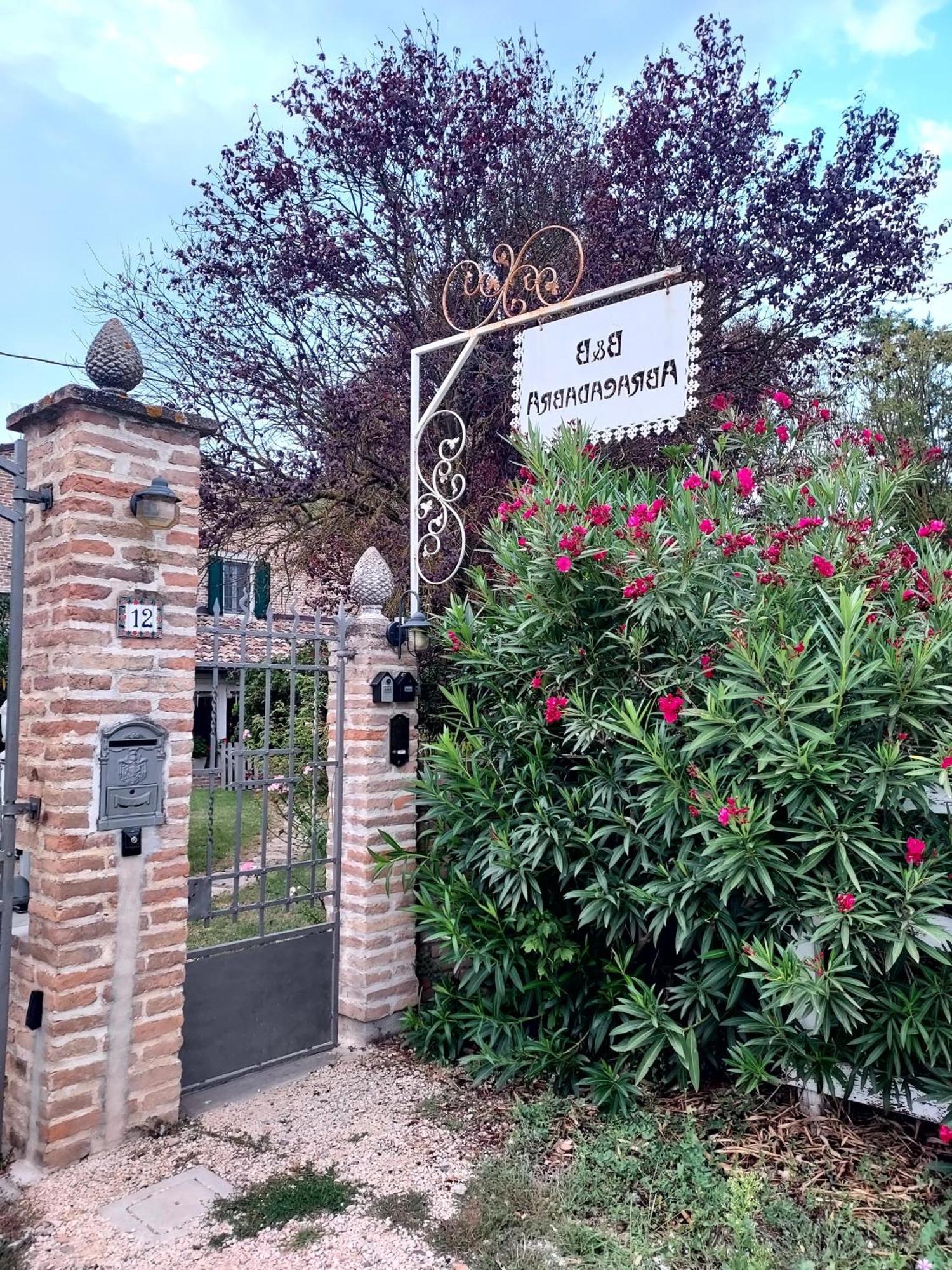 B&B Abracadabra Ghibullo Buitenkant foto